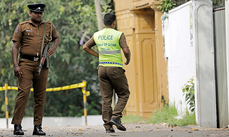 Sri Lanka’nın Kalmunei şehrinde 3 yeni patlama meydana geldi