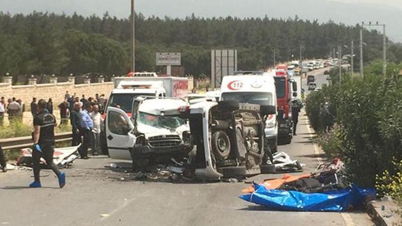 İzmir'de feci kaza: 4'ü çocuk 7 ölü