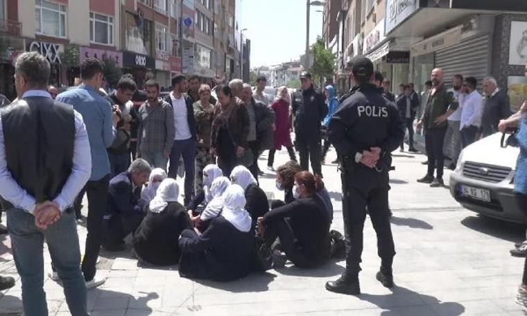 Eylem yapmak isteyen HDP'lilere polis engeli