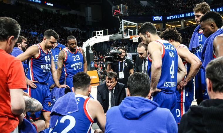 Anadolu Efes, Dörtlü Final için sahaya çıkıyor