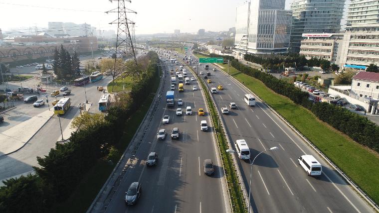 Atatürk Havalimanı'ndan İstanbul Havalimanı'na taşınma başladı