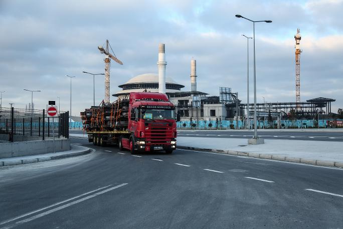 Atatürk Havalimanı'ndan İstanbul Havalimanı'na taşınma başladı