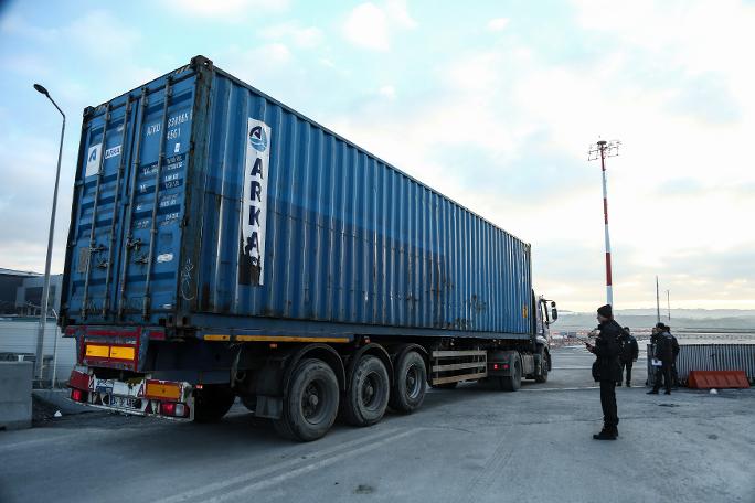 Atatürk Havalimanı'ndan İstanbul Havalimanı'na taşınma başladı