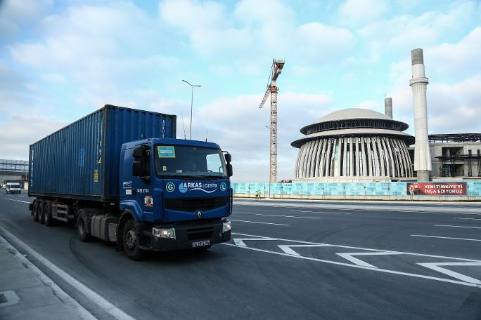 Atatürk Havalimanı'ndan İstanbul Havalimanı'na taşınma başladı