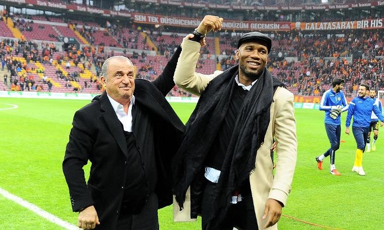 Drogba: Tekrar dönüp bir yıl daha oynarım