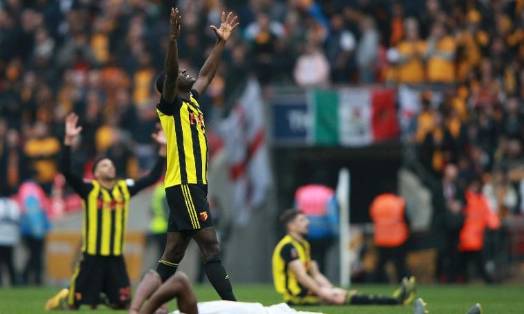 Watford kupada finale çıktı