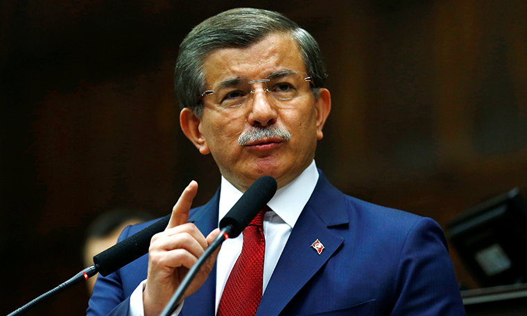 Ahmet Davutoğlu’ndan Payitaht Abdülhamit dizisindeki göndermeye yanıt