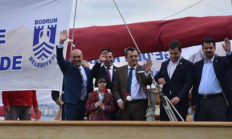 Bodrum’dan Samsun’a yelken açan gemi ilk molasını verdi