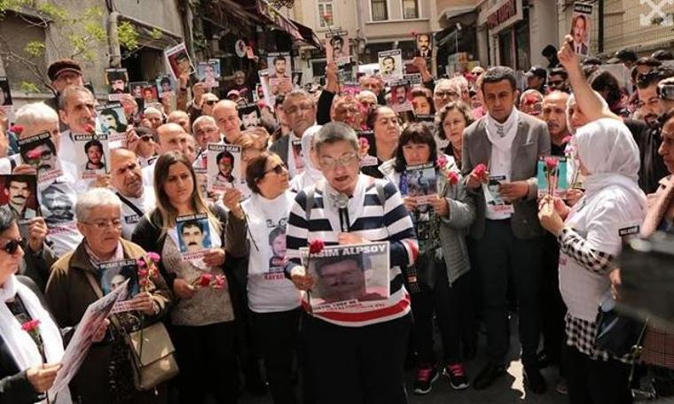 Cumartesi Anneleri, Anneler Günü öncesi 737. kez bir araya geldi