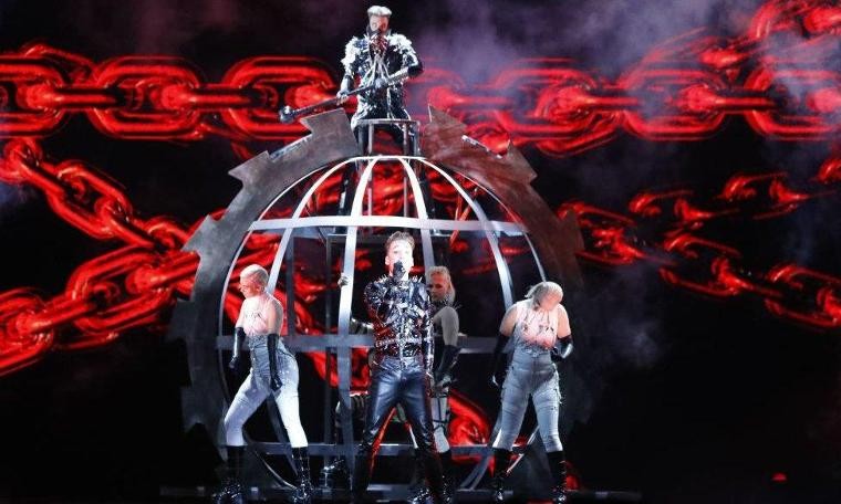 Hatari: İzlanda'yı Eurovision'da temsil eden anti-kapitalist ve BDSM grup