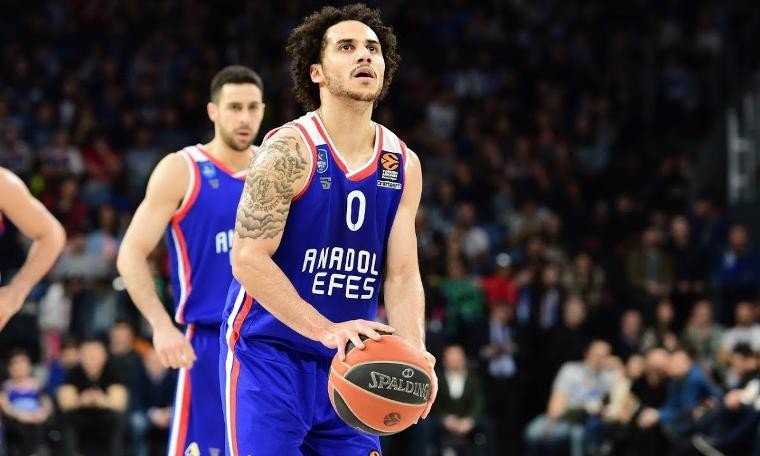 Shane Larkin: Başarıya aç bir takımız