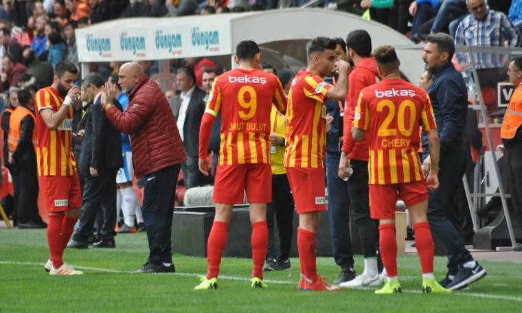 Kayserispor’da 12 futbolcunun sözleşmesi bitiyor