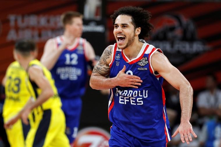 Shane Larkin: Şampiyonluğu çok istiyorum