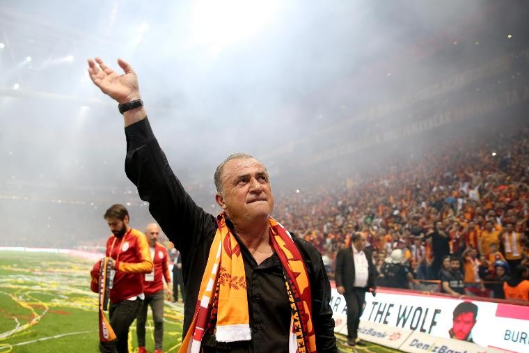 Fatih Terim: Kaybettiğinizde değil vazgeçtiğinizde yenilirsiniz