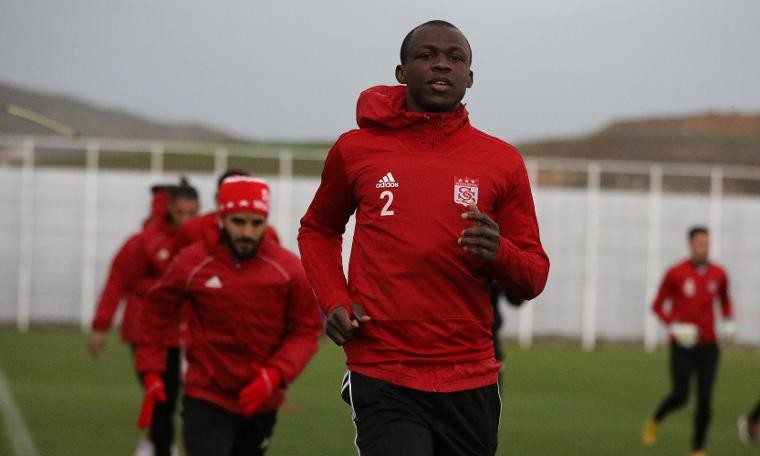 Sivasspor, Medipol Başakşehir maçına hazır