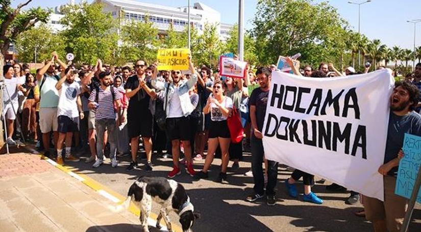 ODTÜ’de akademisyen kıyımı: Öğrenciler ve öğretim üyeleri ayakta