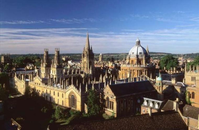 Oxford’un 900 yıllık tarihinde bir ilk: ‘Düşük’ notlu öğrenci de alınacak