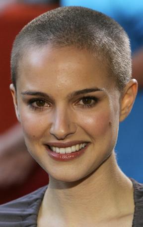 Natalie Portman ile Moby arasında flört gerilimi büyüyor