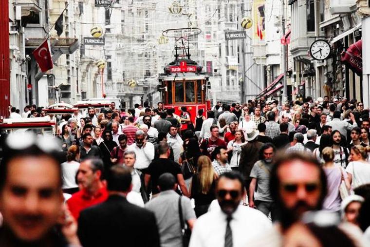 Yeni bir inisiyatif... Muhafazakar, milliyetçi seçmen nasıl ikna edilir?