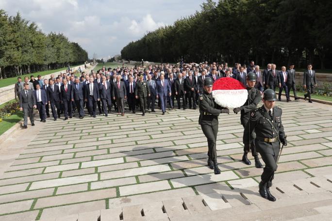 CHP'li belediye başkanlarından Anıtkabir ziyareti