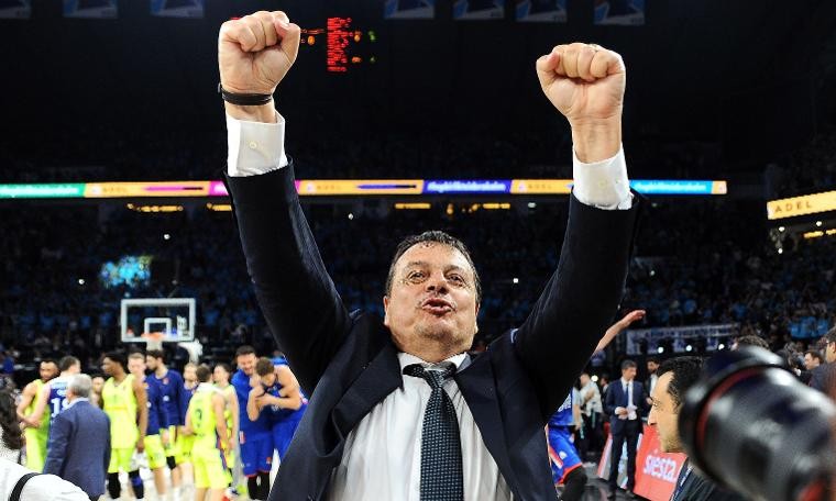 Ergin Ataman'dan Cumhurbaşkanı Erdoğan'a davet