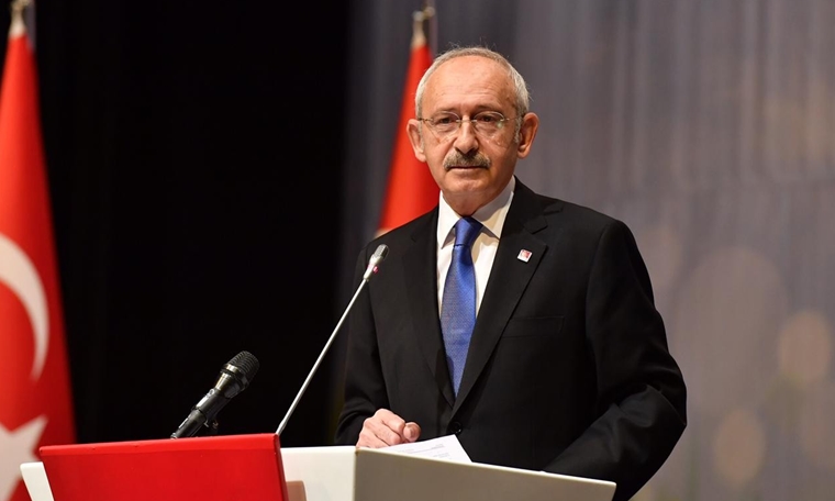 CHP Sözcüsü Öztrak: 1 Nisan sabahı bazı pelikan mahfillerinde düğmeye basılmıştır