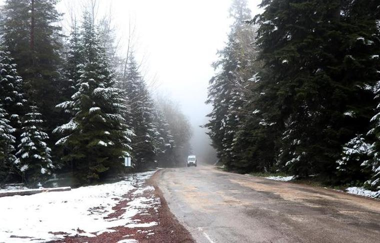 Bolu'da kar yağışı