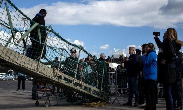 İtalya'da 'göçmen kurtarmayı cezalandıran' kararnameye BM Mülteciler Ajansı'ndan tepki