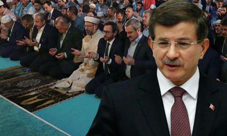 Davutoğlu, Erdoğan’ın katıldığı Yenikapı'daki teravih namazını eleştirdi: Doğru bulmadım