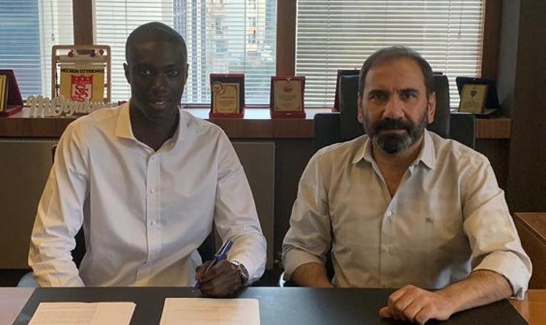 Demir Grup Sivasspor yeni transferini duyurdu