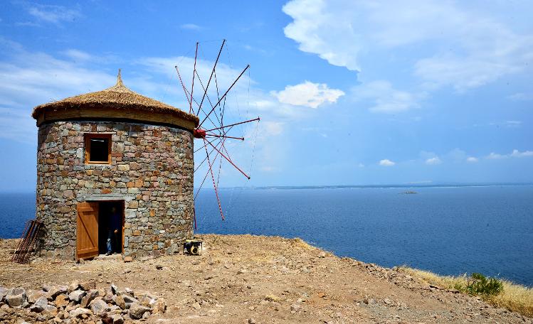 Bozcaada bin yıllık siluetine yeniden kavuşuyor