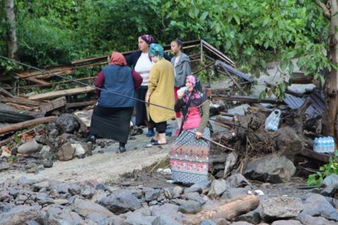 Araklı'da selin ardından...