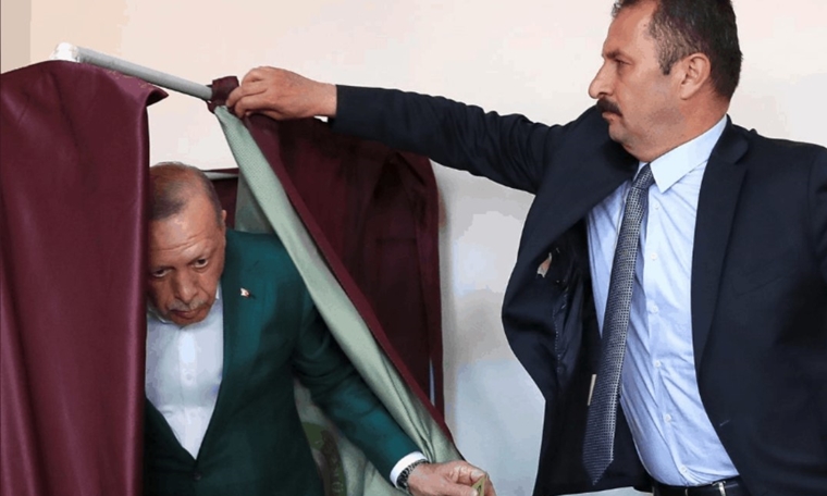 Erdoğan anketleri gördü 'miting ayarlayın' dedi