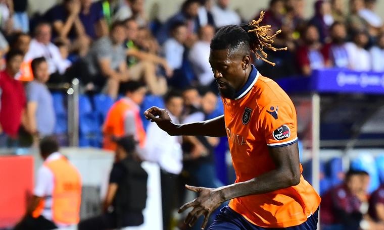 Adebayor'a sürpriz talip