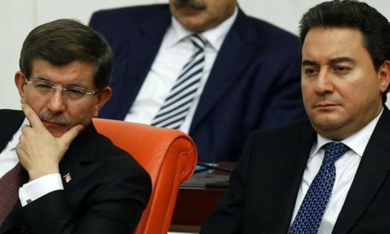 AKP'den siyasi parti üye grup sayısına Davutoğlu ve Babacan ayarı