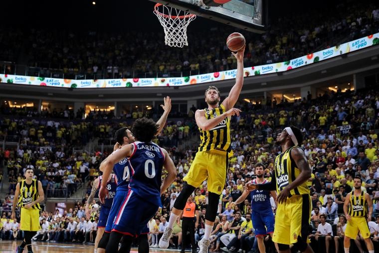 Basketbol Federasyonu final serisinde verilen cezaları açıkladı