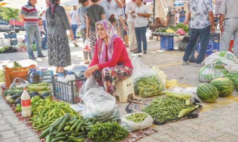 Cumhuriyet mahallesi pazarı hizmete girdi