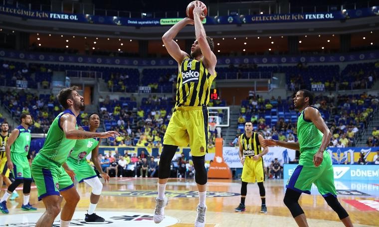 Fenerbahçe Beko, finale bir adım uzaklıkta