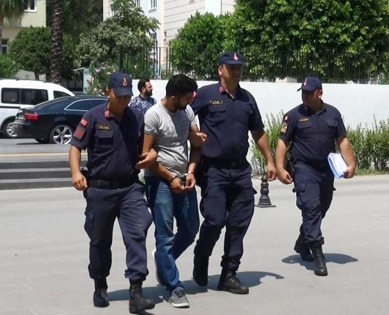 Kaybolan kızlar bulundu: Şantajcı tutuklandı