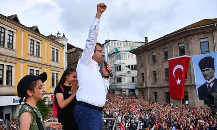 İmamoğlu: Onların yürüdüğü akılsız yola girmeyeceğim