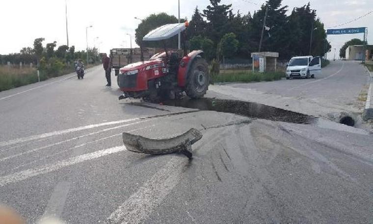 Tarım işçilerini taşıyan minibüs ile traktör çarpıştı: 18 yaralı