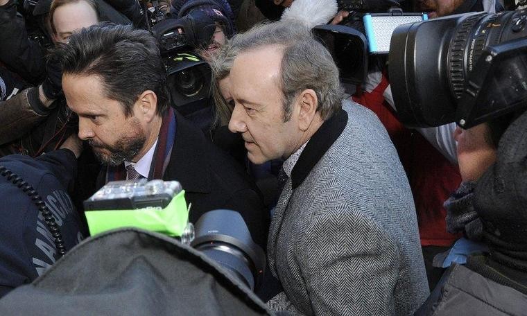 Kevin Spacey hakkındaki taciz davası düşürüldü