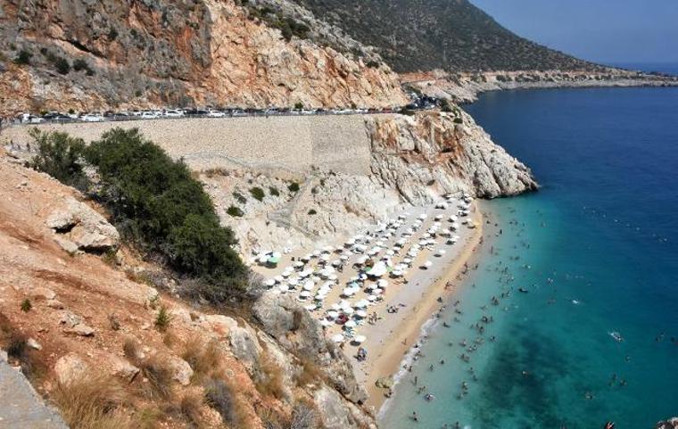 Kaş-Kalkan yoluna 'ÇED gerekli değildir' kararı iptal