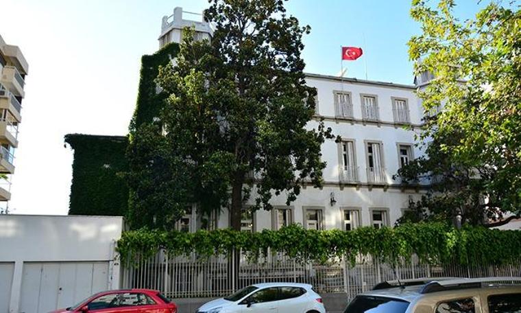 Atatürk’ü ağırlayan tarihi İzmir Vali Konağı, evsizlere kaldı