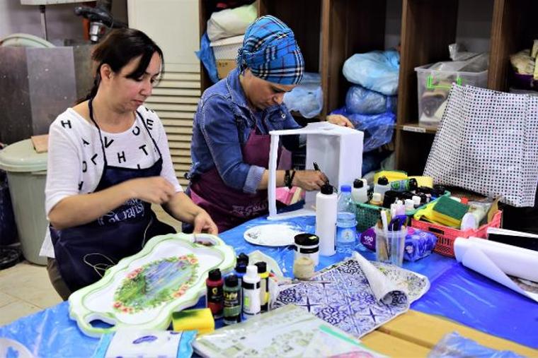 Bornova'da yaz kurslarına yoğun ilgi