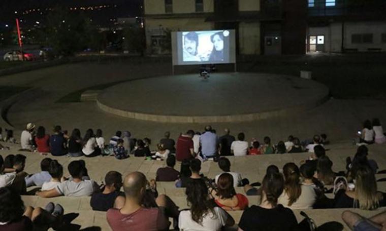 Denizli’de açık hava sineması