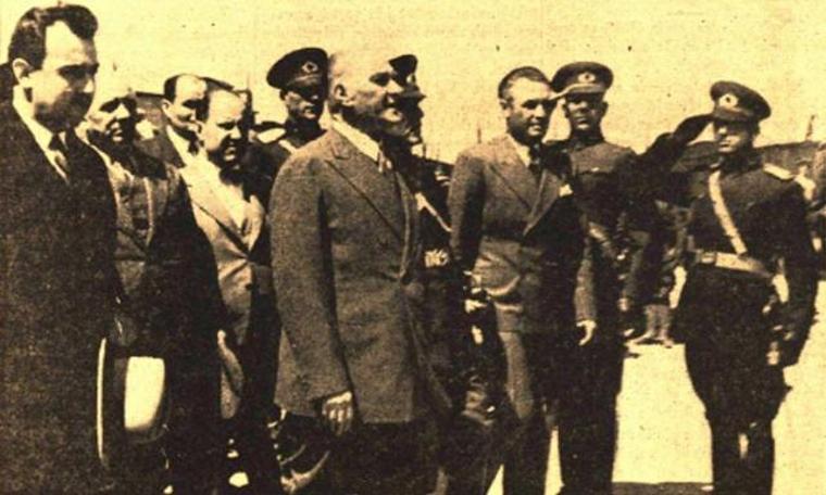 Eşsiz Kahraman Atatürk Hatay Sana Minnettardır