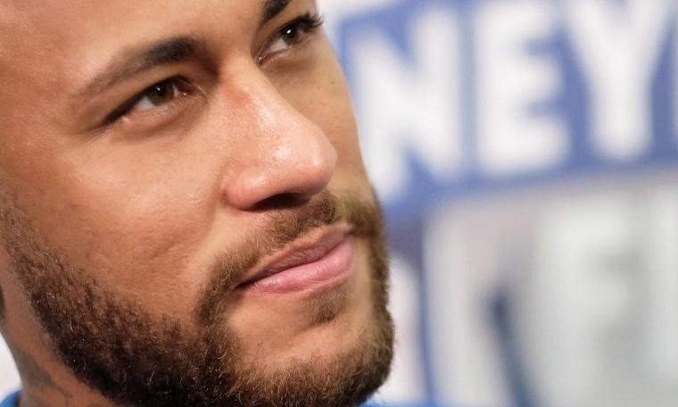 Neymar hakkındaki tecavüz soruşturması delil yetersizliğinden kapatıldı