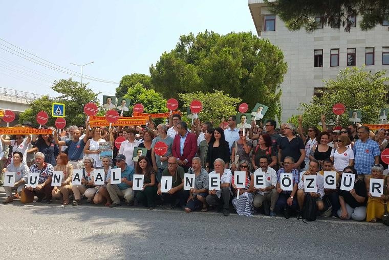 Akademisyen Tuna Altınel'e ilk duruşmada tahliye