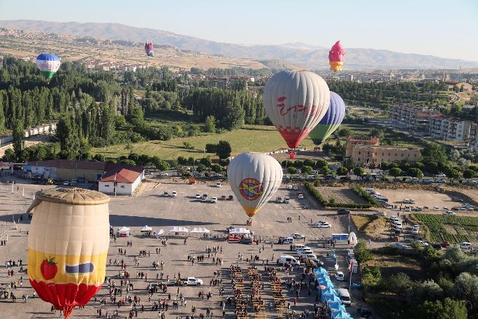 Uluslararası Kapadokya Balon Festivali başladı